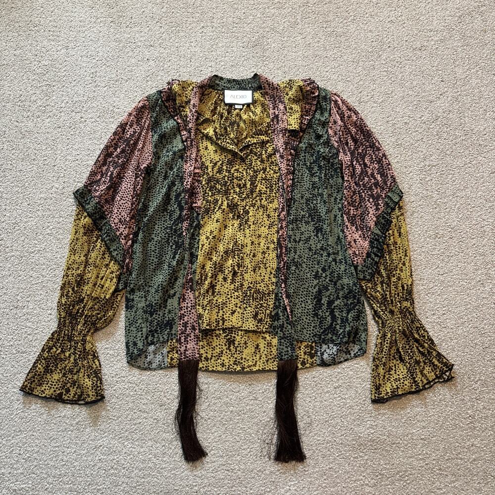 Alexis Ruffle Blouse in Amazonian Reptile Print Women Sz XS Tassel Hair